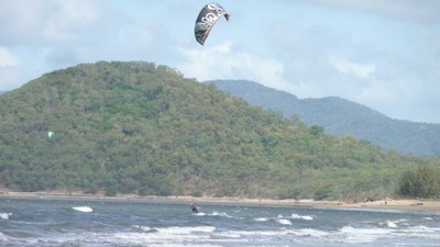 Cooktown kitesurfing