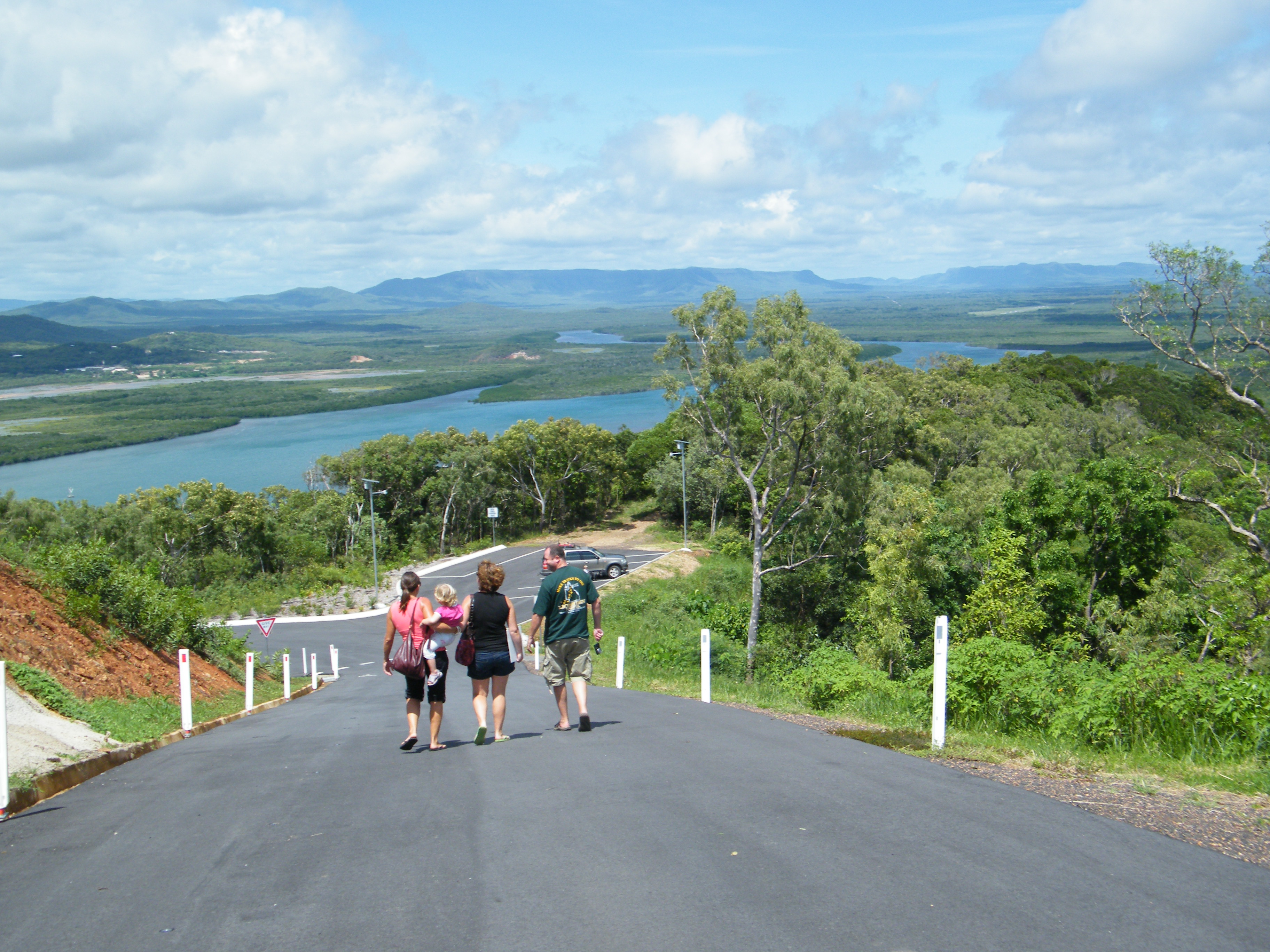 Walk to Carpark